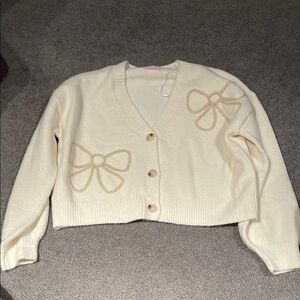Pink Lily Cream Cardigan with Knitted Texture and Long Sleeves